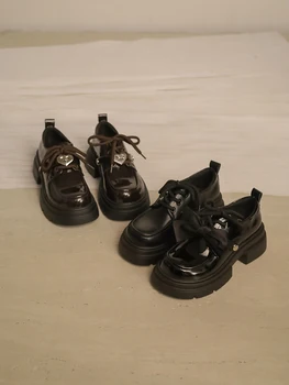 Круглый носок с неглубоким ртом Женская обувь Женская обувь Британский стиль Всематчевые лоферы с мехом Повседневные кроссовки сабо Platfor
